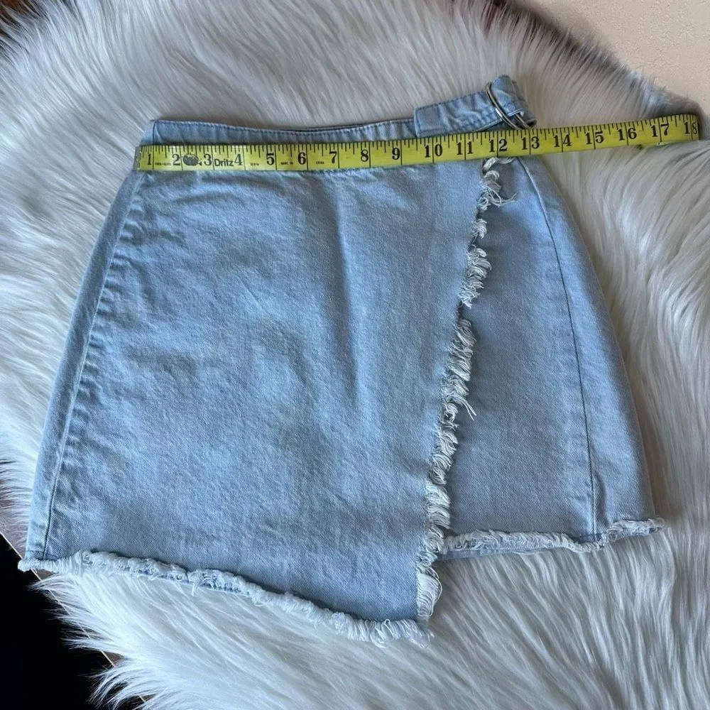 Tobi Belmont Shore LIght Wash Wrap Skirt Size 25